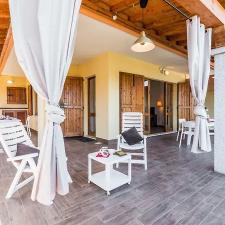 Fabulous Seaside In Cala Sinzias Villa *