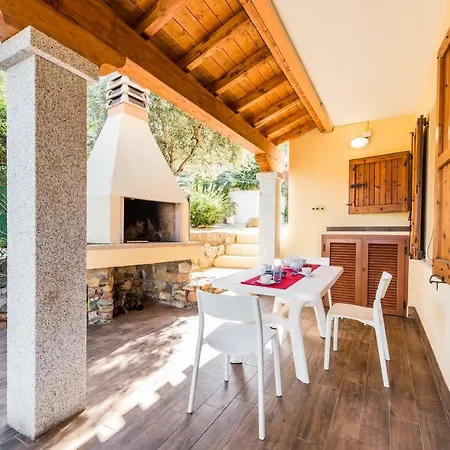 Fabulous Seaside In Cala Sinzias Villa *